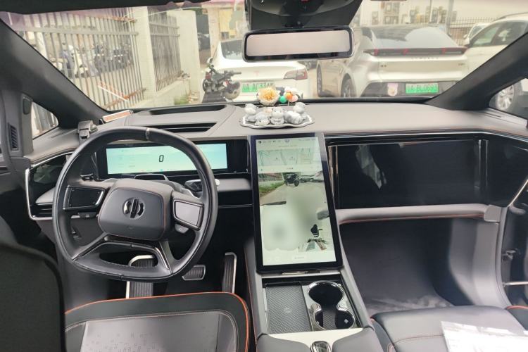 Used HiPhi X 2021 Luxury Edition 6-Seater Center Console