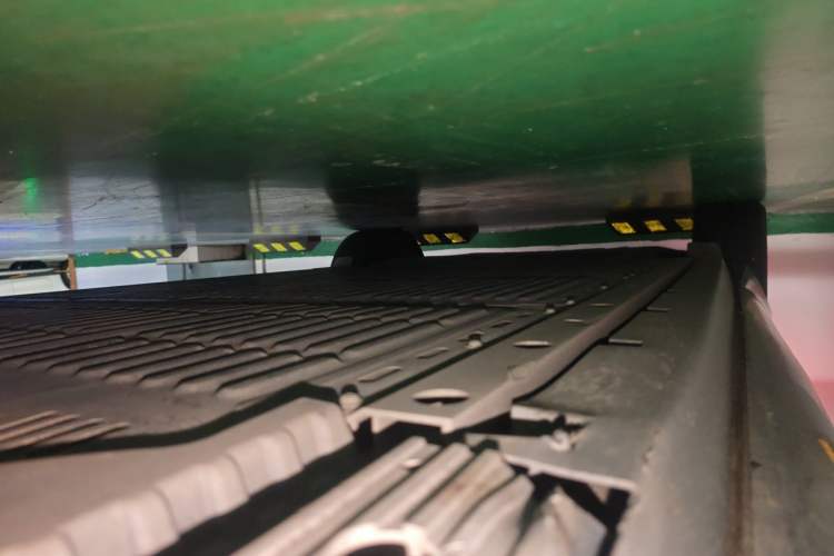 Used HiPhi X 2021 Flagship Edition 6-Seater Chassis Front Right