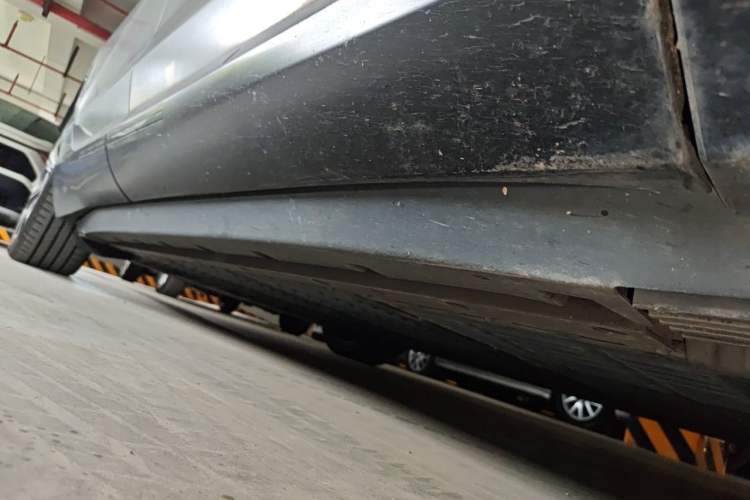 Used HiPhi X 2021 Flagship Edition 6-Seater Chassis Front Right
