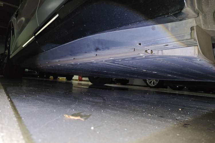 Used HiPhi X 2021 Founder Edition 6-seater Chassis Rear Left