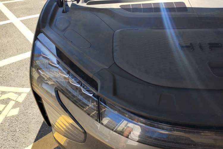Used HiPhi X 2021 Flagship Edition 6-Seater Engine Bay Right