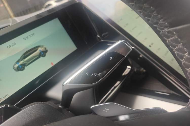Used HiPhi X 2021 Founder Edition 4-Seater Gear Lever