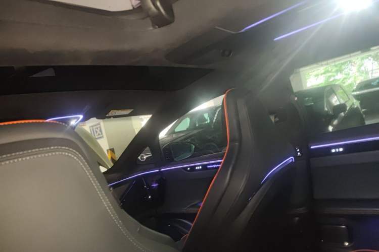 Used HiPhi X 2021 Flagship Edition 6-Seater Headliner