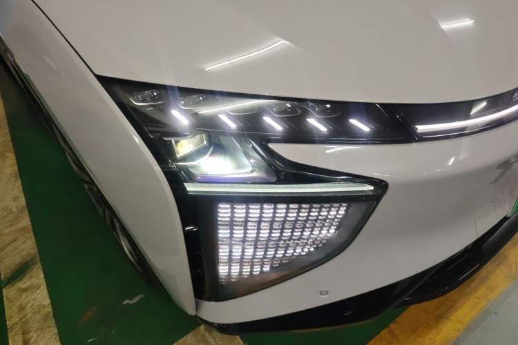Used HiPhi X 2021 Flagship Edition 6-Seater Right Front Headlight
