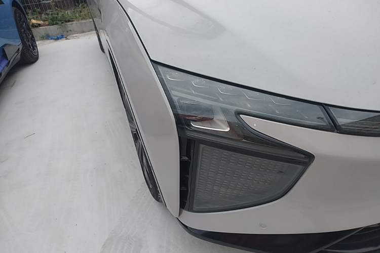 Used HiPhi X 2021 Luxury Edition 6-Seater Right Front Headlight