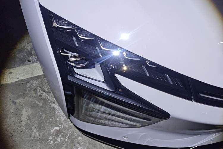 Used HiPhi X 2021 Founder Edition 6-seater Right Front Headlight