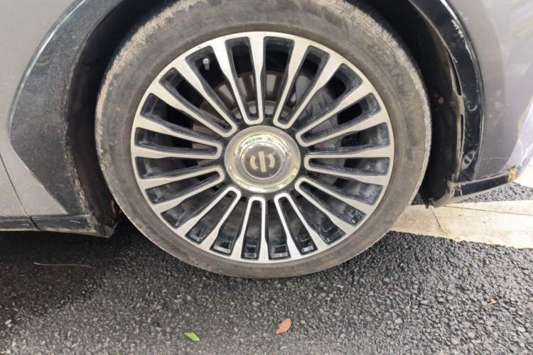 Used HiPhi X 2021 Luxury Edition 6-Seater Right Front Wheel Hub