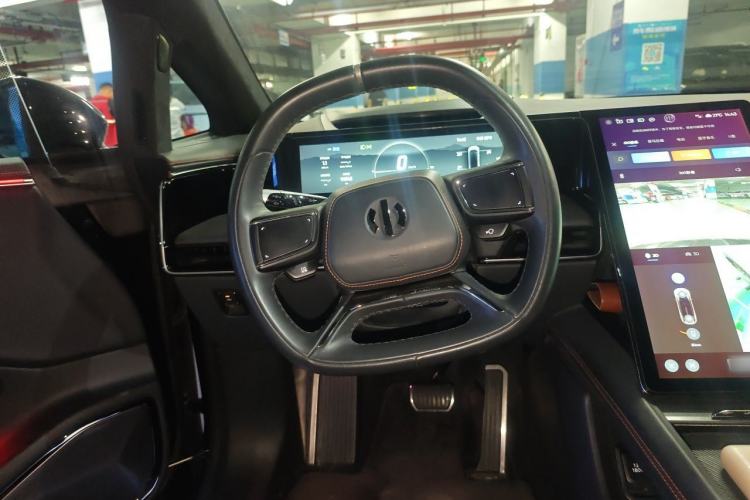 Used HiPhi X 2021 Flagship Edition 6-Seater Steering Wheel