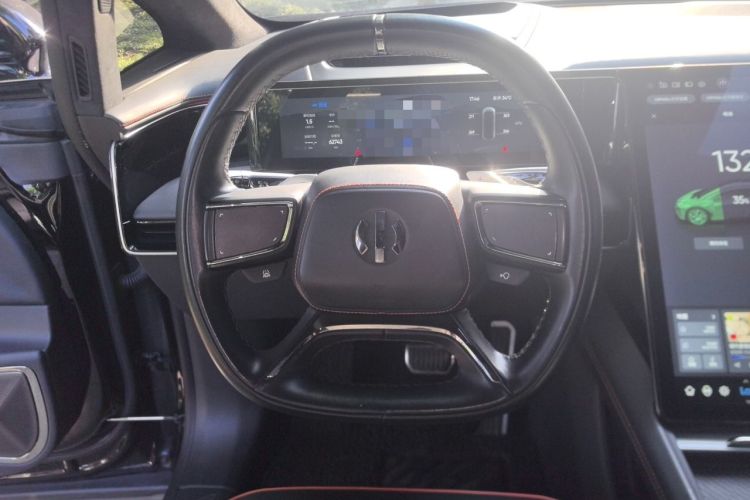 Used HiPhi X 2021 Flagship Edition 6-Seater Steering Wheel