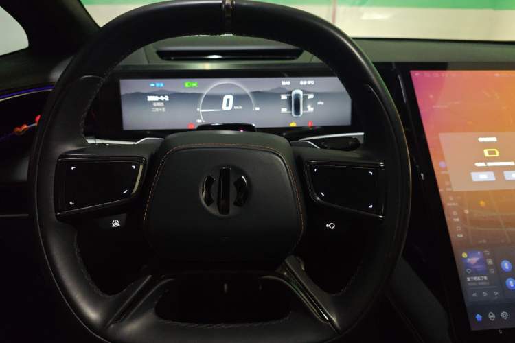 Used HiPhi X 2021 Flagship Edition 6-Seater Steering Wheel