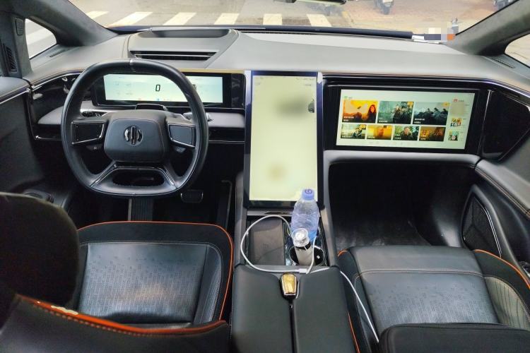 Used HiPhi X 2021 Founder Edition 6-seater Center Console