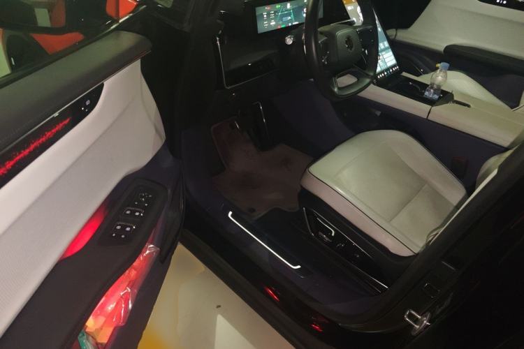 Used HiPhi X 2021 Founder Edition 6-seater Driver Seat