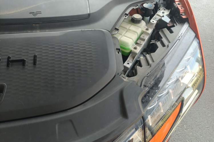 Used HiPhi X 2021 Flagship Edition 6-Seater Engine Bay Left