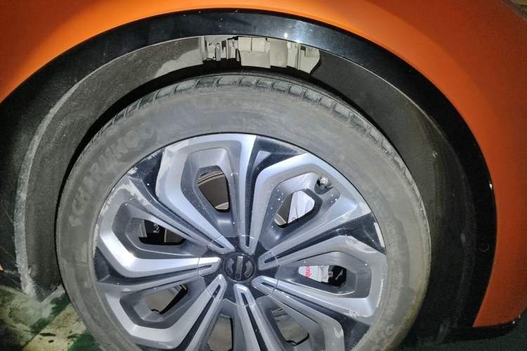 Used HiPhi X 2021 Flagship Edition 6-Seater Right Front Wheel Hub