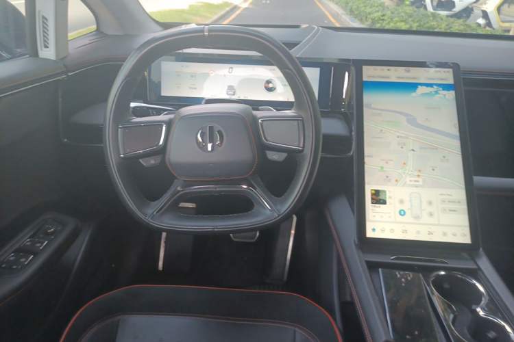 Used HiPhi X 2021 Flagship Edition 6-Seater Steering Wheel