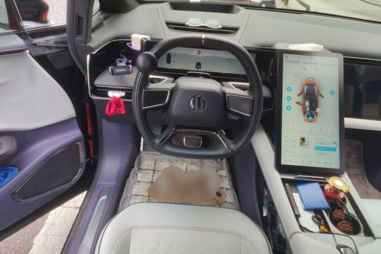 Used HiPhi X 2021 Flagship Edition 6-Seater Steering Wheel