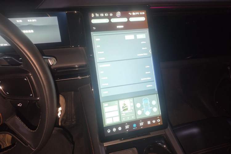 Used HiPhi X 2021 Flagship Edition 6-Seater Audio And AC Panel