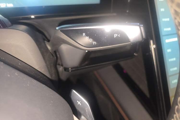 Used HiPhi X 2021 Flagship Edition 6-Seater Gear Lever