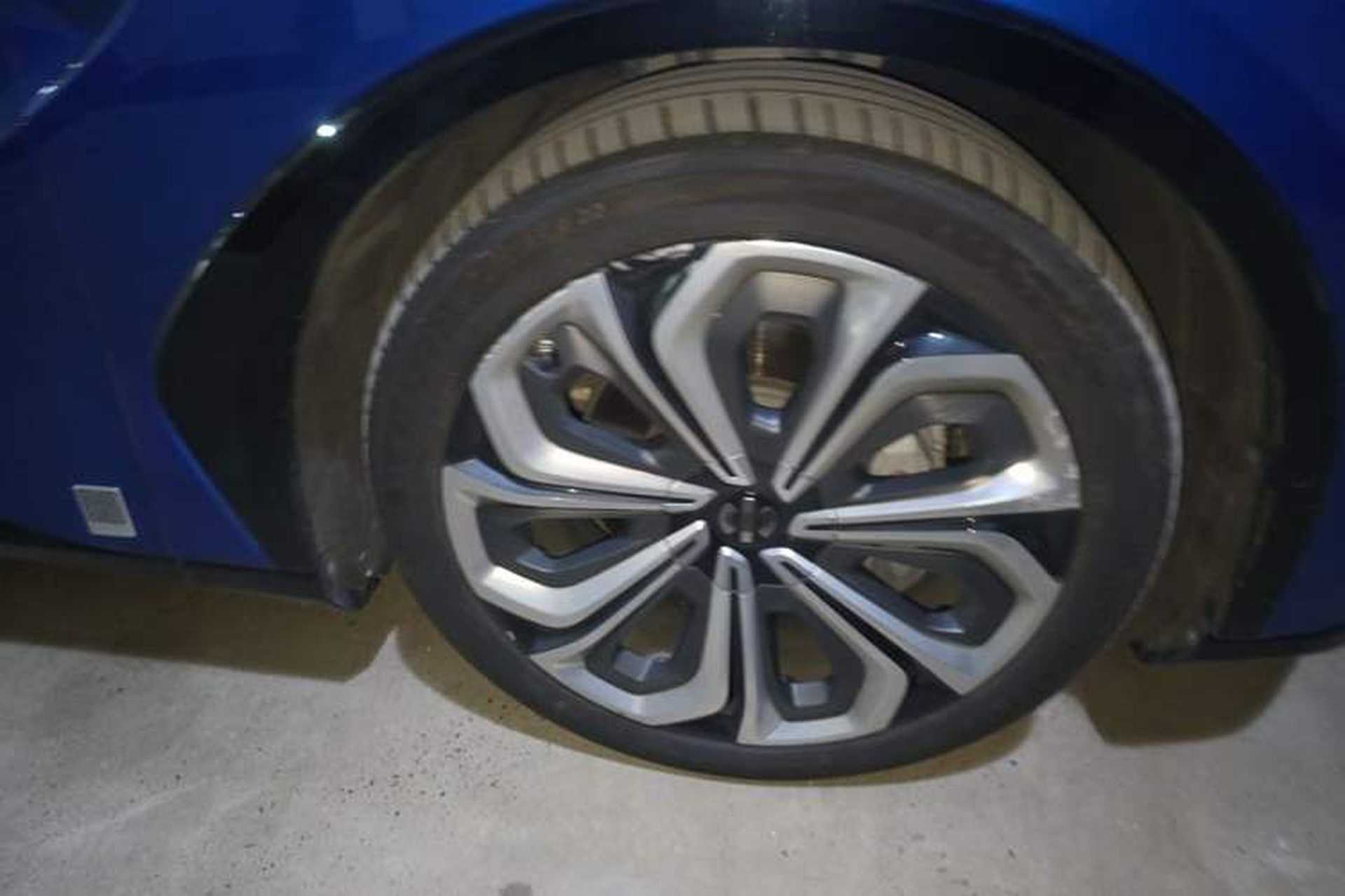 Used HiPhi X 2021 Flagship Edition 6-Seater Right Front Wheel Hub