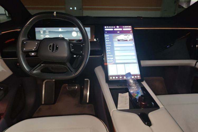 Used HiPhi X 2021 Flagship Edition 6-Seater Center Console