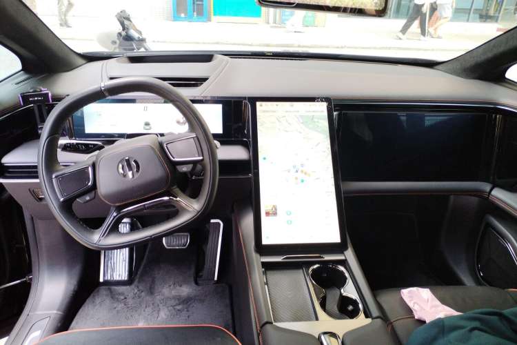 Used HiPhi X 2021 Flagship Edition 6-Seater Center Console