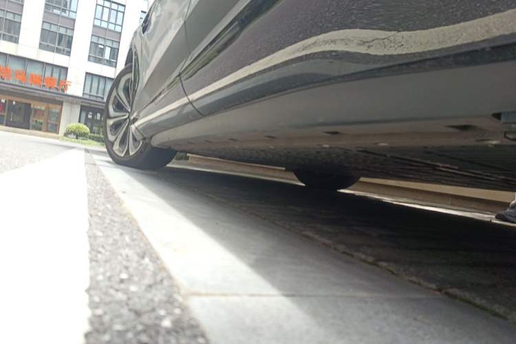 Used HiPhi X 2021 Founder Edition 6-seater Chassis Rear Left