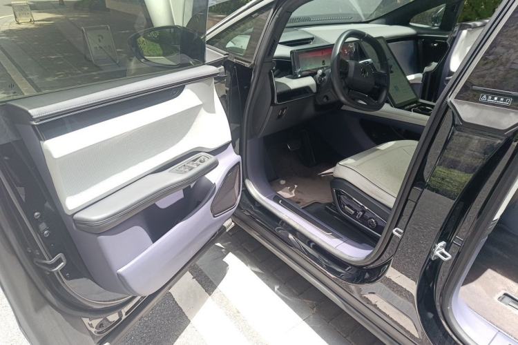 Used HiPhi X 2021 Founder Edition 6-seater Driver Seat