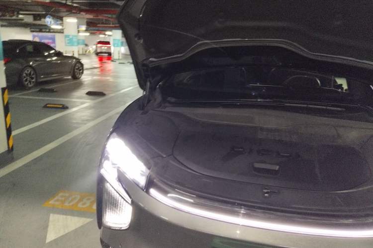 Used HiPhi X 2021 Founder Edition 6-seater Engine Bay Right