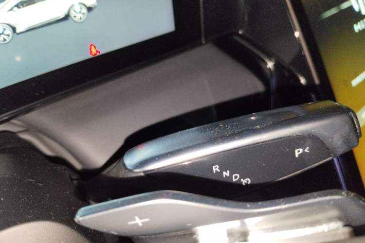 Used HiPhi X 2021 Founder Edition 6-seater Gear Lever