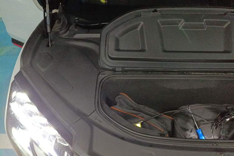 Used HiPhi X 2021 Founder Edition 6-seater Engine Bay Right