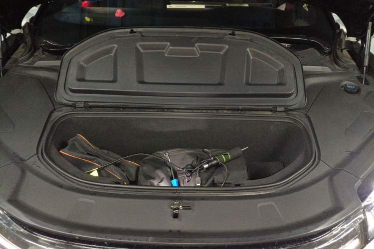 Used HiPhi X 2021 Founder Edition 6-seater Engine Bay