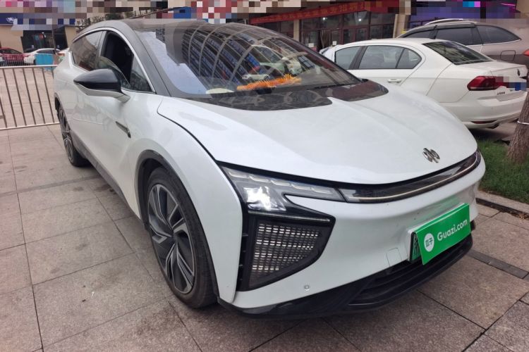 Used HiPhi X 2022 Zhiyuan 6-Seat Long-Range Version Front Right 45 Deg