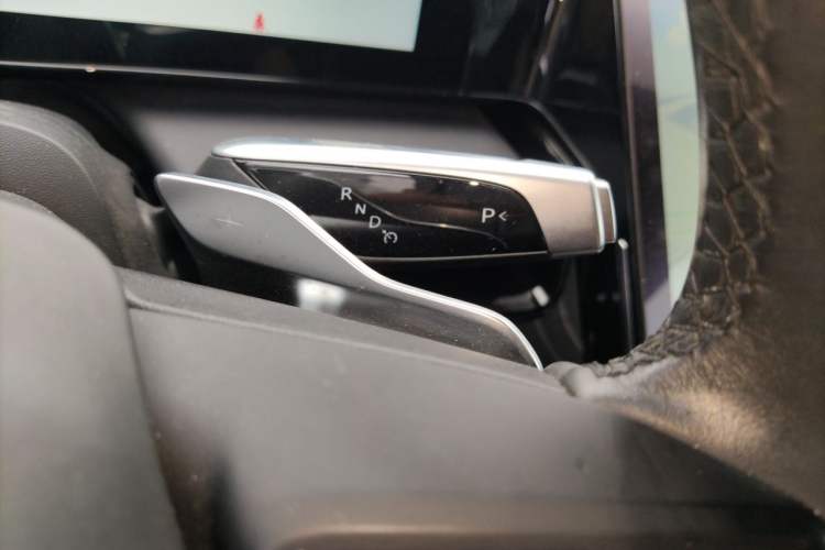 Used HiPhi X 2022 Zhiyuan 6-Seat Long-Range Version Gear Lever
