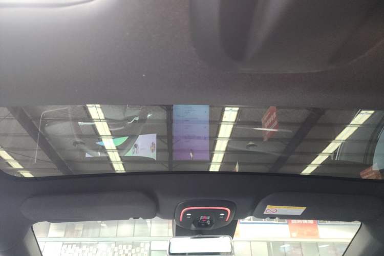 Used HiPhi X 2022 Zhiyuan 6-Seat Long-Range Version Headliner