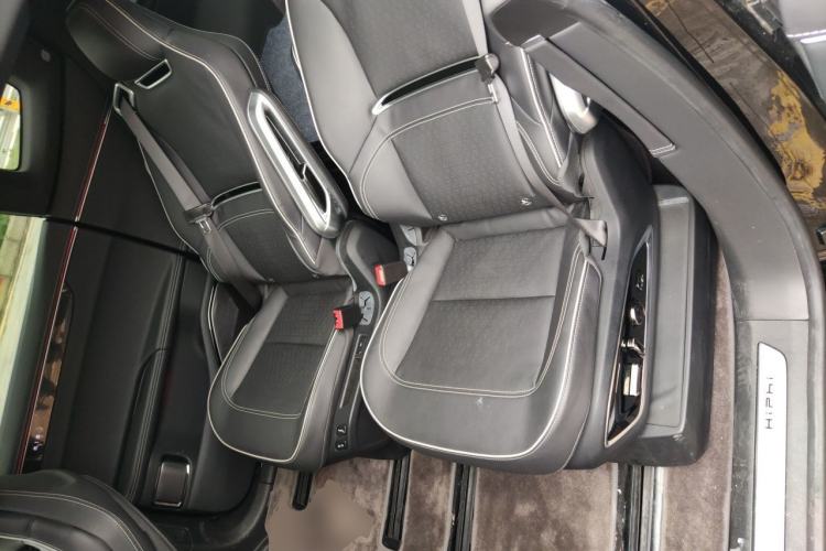 Used HiPhi X 2022 Zhiyuan 6-Seat Long-Range Version Left Rear Seat