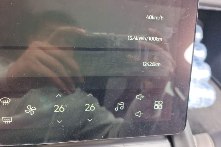 Used HiPhi X 2022 Zhiyuan 6-Seat Long-Range Version Odometer Close Up