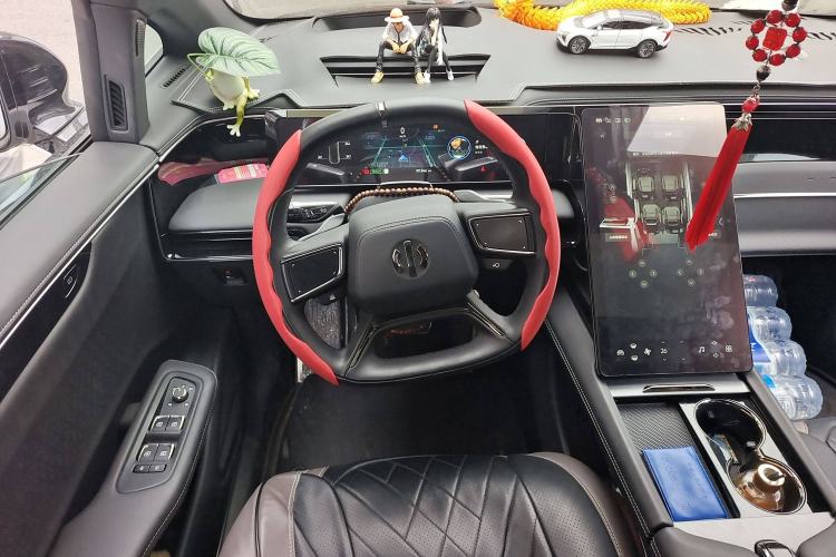 Used HiPhi X 2022 Zhiyuan 6-Seat Long-Range Version Steering Wheel