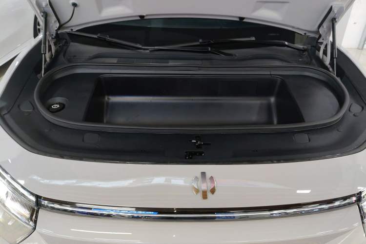 Used HiPhi Y 2023 560 km Elite Version Engine Bay
