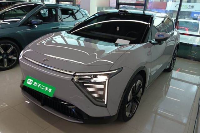 Used HiPhi Y 2023 560 km Pioneer Edition