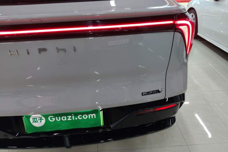 Used HiPhi Y 2023 560 km Elite Version Right Rear Taillight