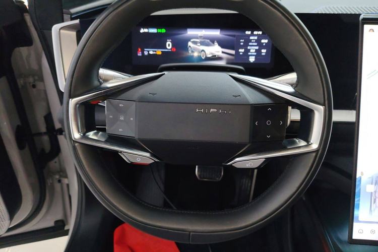 Used HiPhi Y 2023 560 km Elite Version Steering Wheel