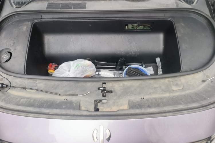 Used HiPhi Y 2023 810 km Long-Range Version Engine Bay