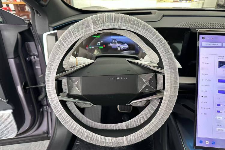 Used HiPhi Y 2023 560 km Pioneer Edition Interior 3