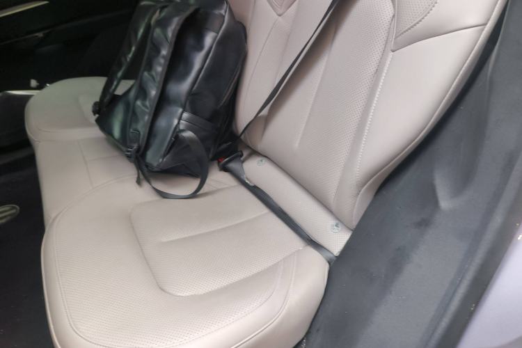 Used HiPhi Y 2023 810 km Long-Range Version Left Rear Seat