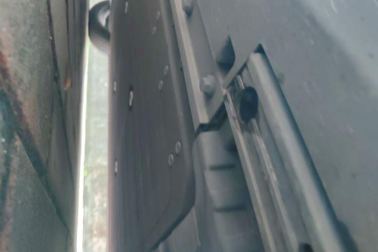 Used HiPhi Y 2023 560 km Pioneer Edition Chassis Front Right