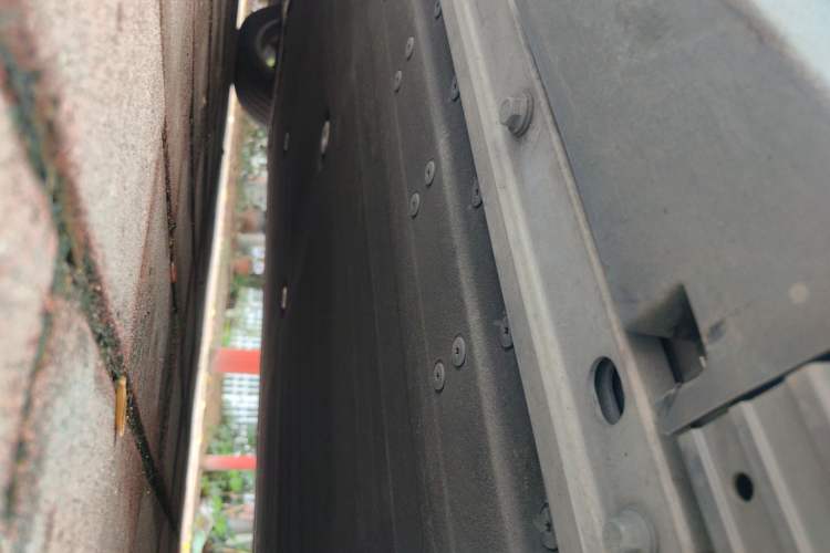 Used HiPhi Y 2023 560 km Pioneer Edition Chassis Rear Left