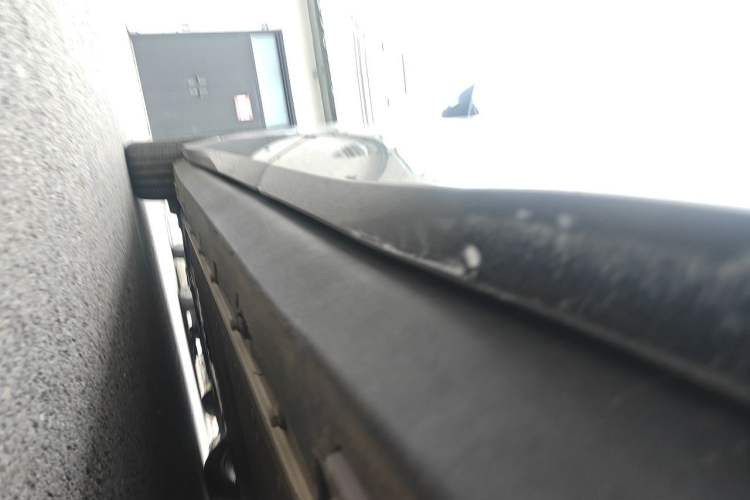 Used HiPhi Y 2023 560 km Pioneer Edition Chassis Rear Left