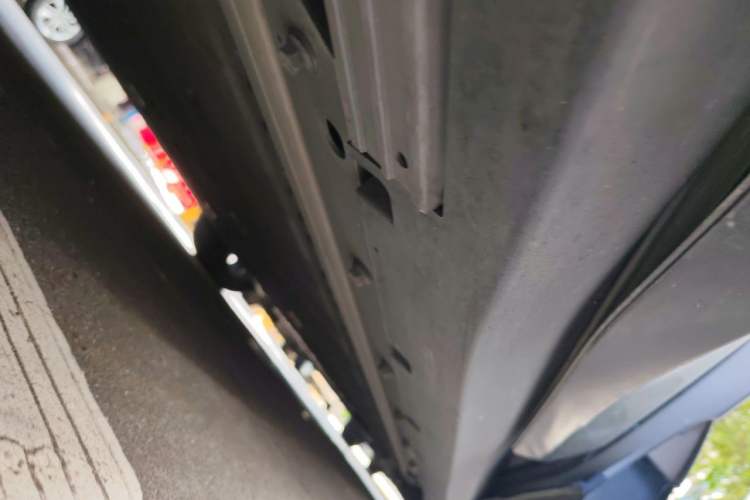 Used HiPhi Y 2023 810 km Long-Range Version Chassis Rear Right