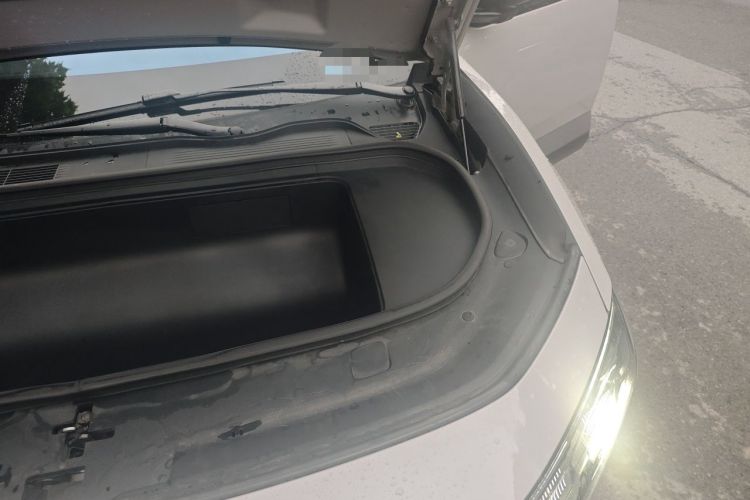 Used HiPhi Y 2023 560 km Pioneer Edition Engine Bay Left