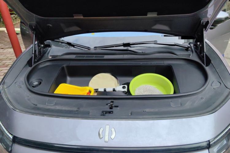 Used HiPhi Y 2023 560 km Pioneer Edition Engine Bay